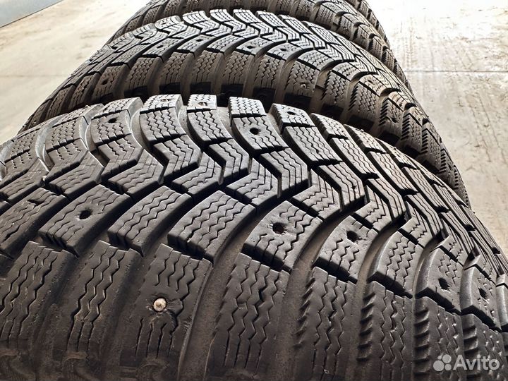 Michelin X-Ice North 2 235/55 R18