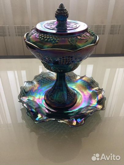 Ваза с блюдом