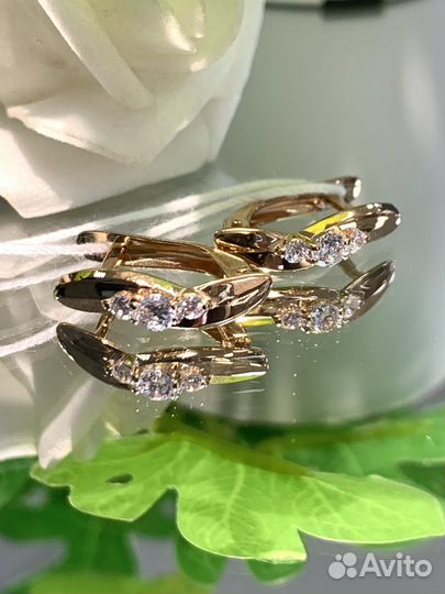 Серьги из золота