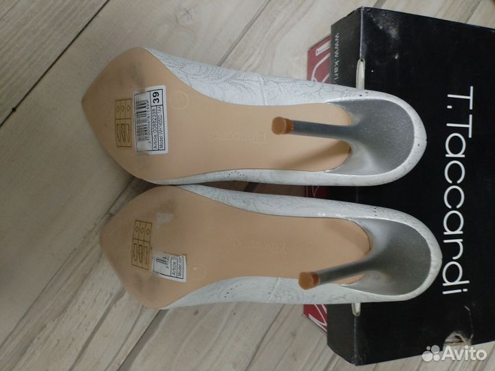 Туфли женские 39 размер новые