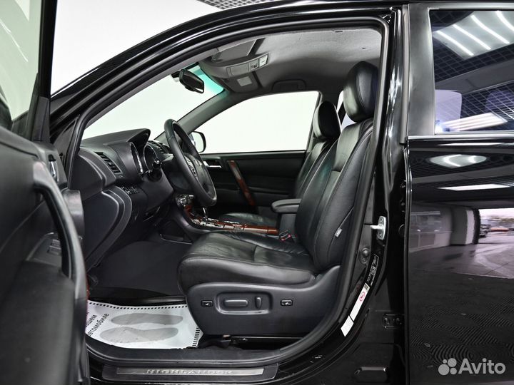 Toyota Highlander 3.5 AT, 2011, 156 000 км
