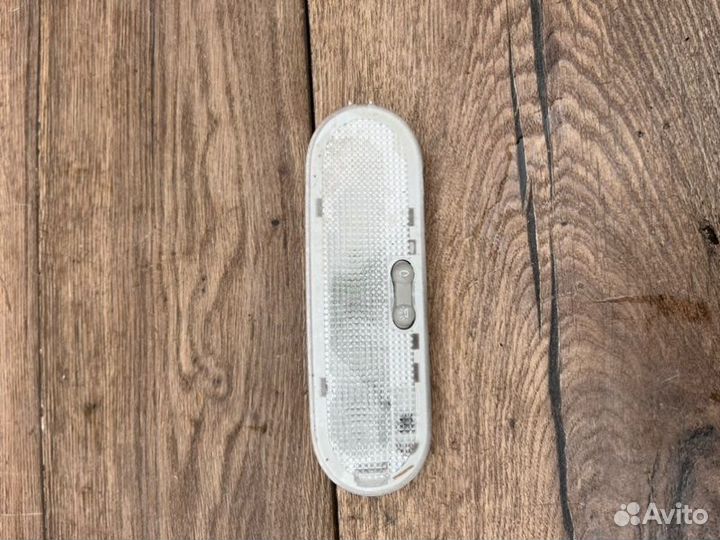 Плафон Nissan Terrano D10 H4M 438 2018