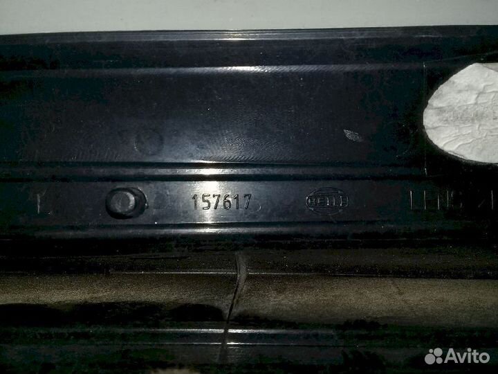 Фонарь (стоп сигнал) левый 9483771157617 Volvo XC9