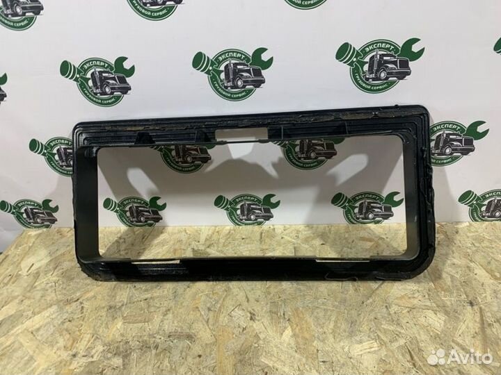 Рамка инструментального ящика Volvo Fh4