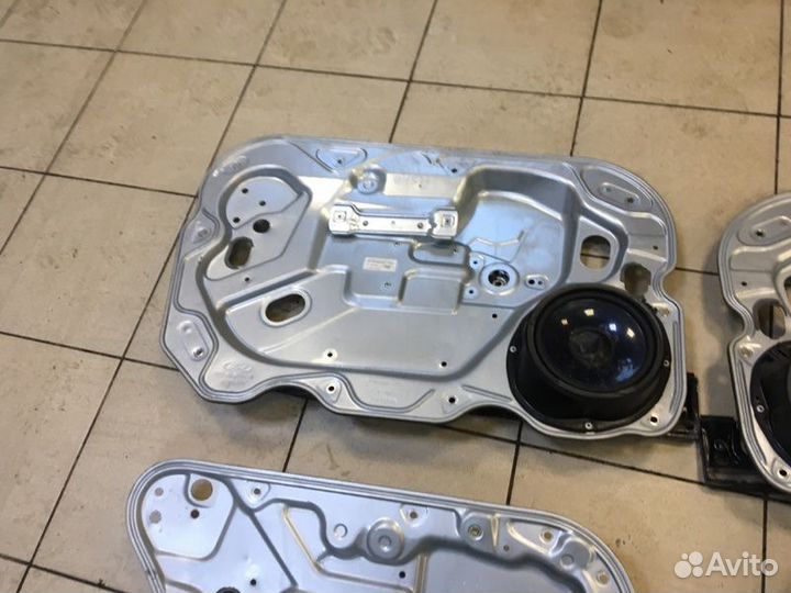 Стеклоподъемник Ford Focus 2 shda 2011