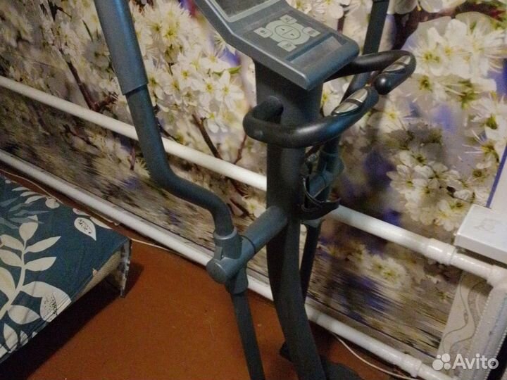 Элис почти новый