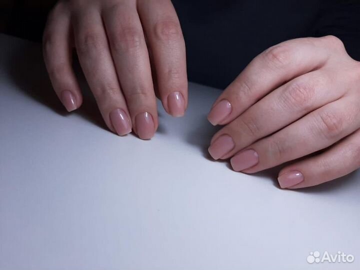 Маникюр, педикюр, наращивание ногтей