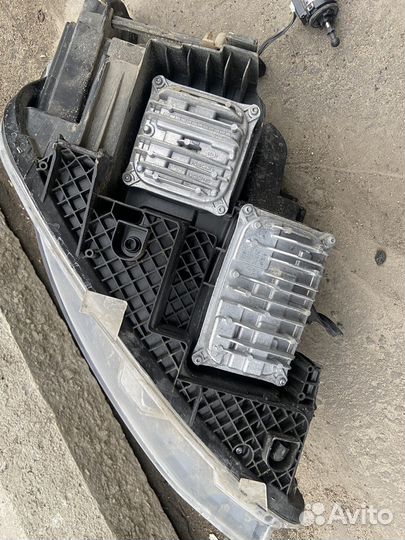 Фары mercedes w447 2021 г.в. битые