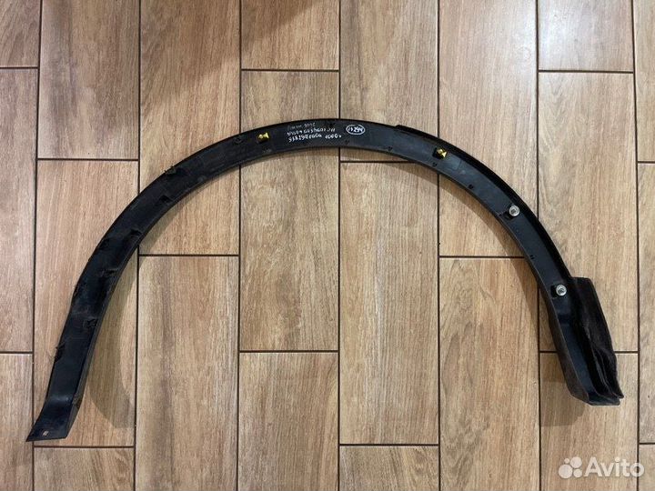 Накладка крыла задняя левая Nissan Qashqai J11