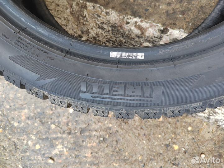 Pirelli Ice Zero 225/45 R17 94