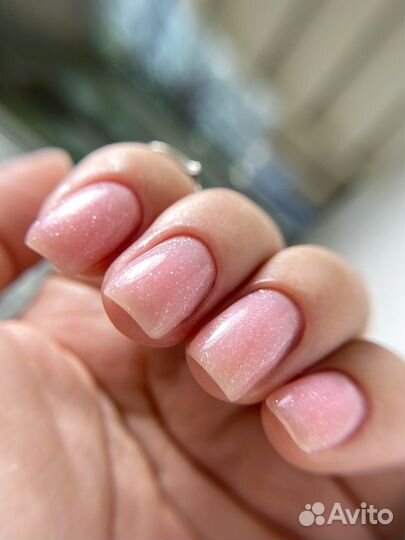 Маникюр и педикюр с выездом на дом