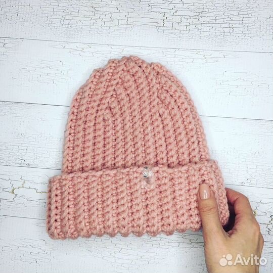 Шапка женская вязаная