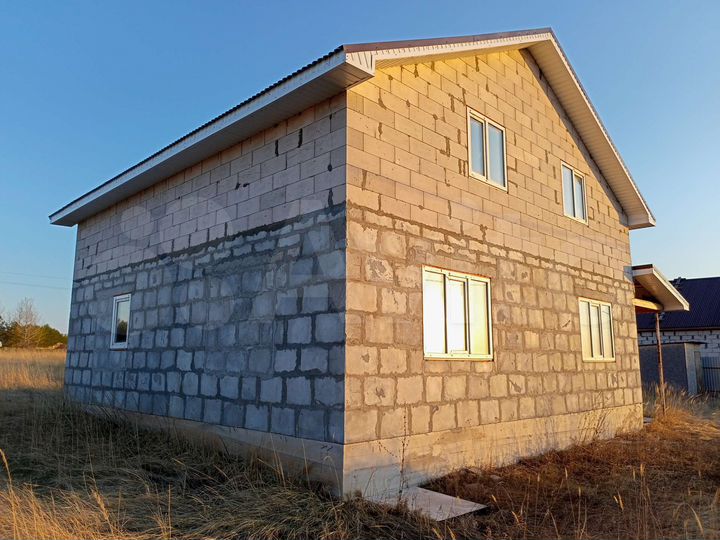 Дом 180 м² на участке 15 сот.