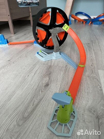 Трек hot wheels колесо для двоих