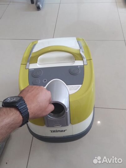 Продам пылесос бу