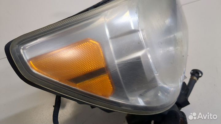 Фара (передняя) Toyota Sequoia 2008, 2008