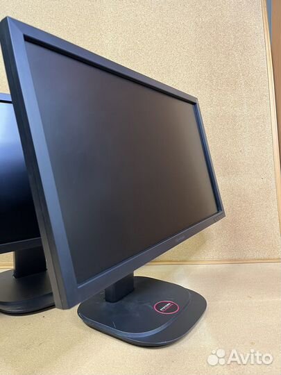 Монитор Viewsonic 24” DisplayPort/DVI/VGA