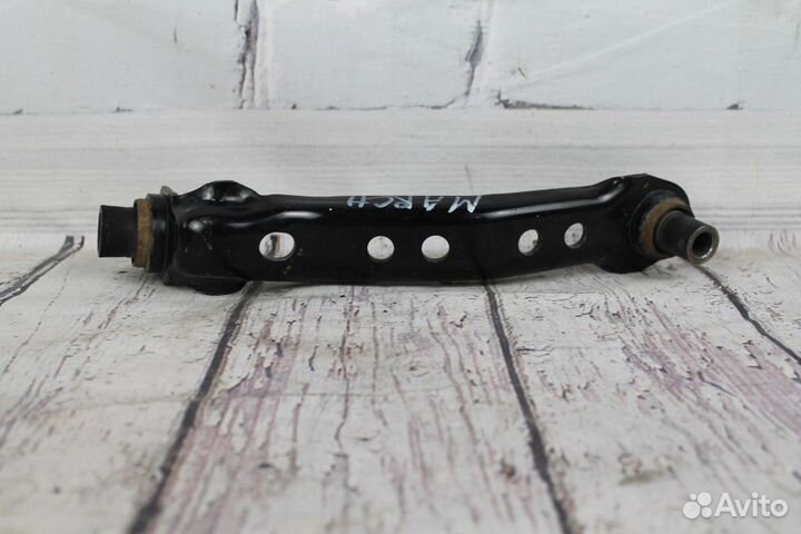 Кронштейн передней балки левый March K12