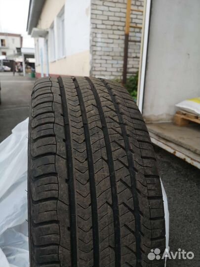 Goodyear Eagle Sport 245/45 R18