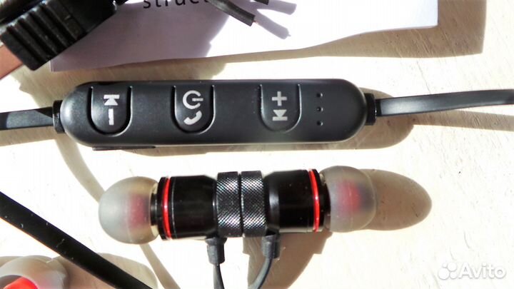 Магнитные Bluetooth с микрофоном