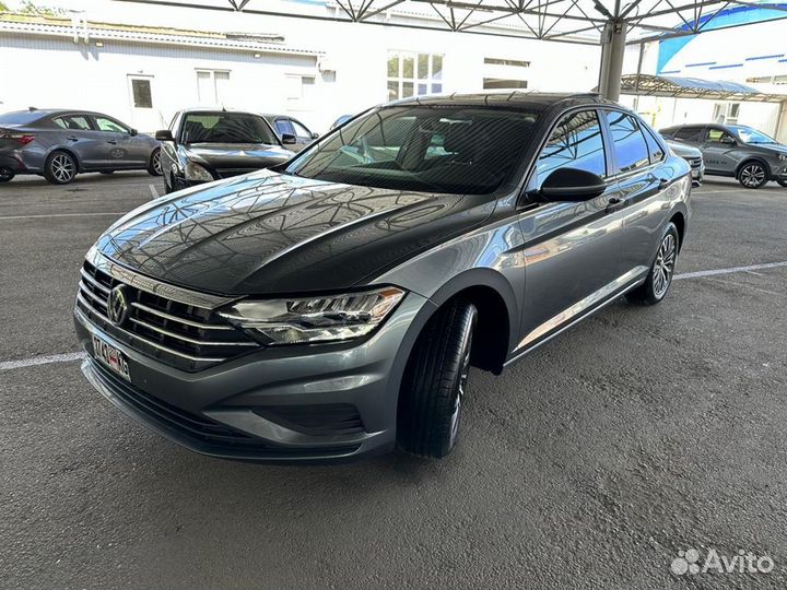 Volkswagen Jetta, 2020