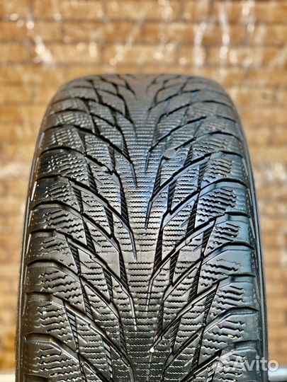 Nokian Tyres Hakkapeliitta R2 225/50 R17 94R