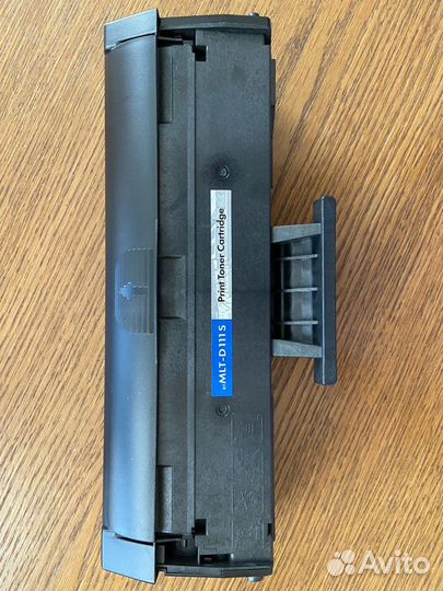 Картридж лазерный MLT-D111S черный