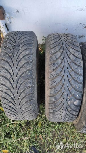 Sava Eskimo Stud 195/65 R15
