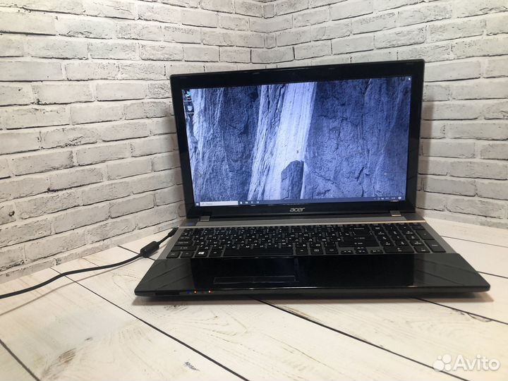 Быстрый ноутбук Acer A10-4600M/4GB/SSD120