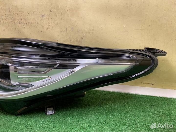 Фара левая Exeed Txl