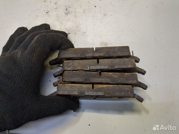 Колодки тормозные Cadillac Escalade 3, 2007