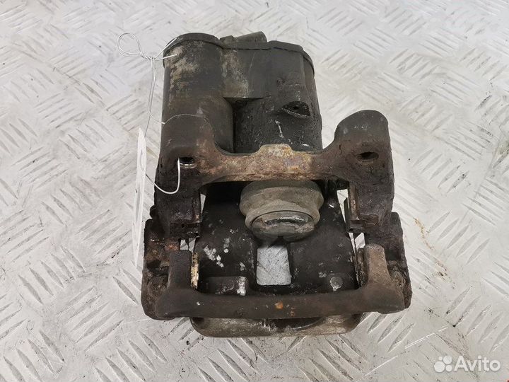 Суппорт задний левый для Volkswagen Passat 6
