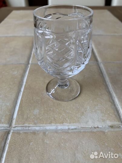 Рюмки и стаканы