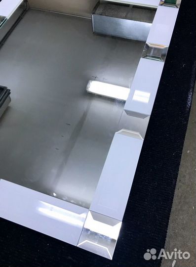 Зеркало на заказ