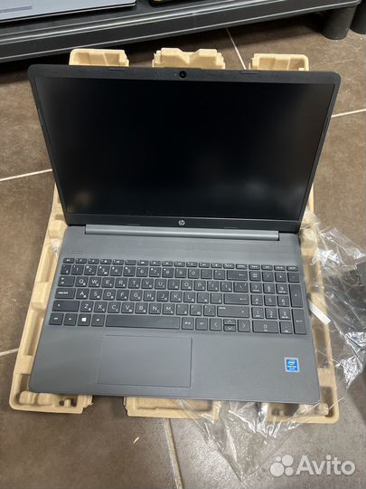 HP 15.6 новый шустрый гарантия