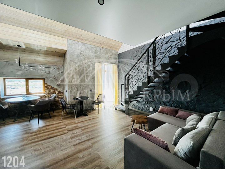 3-к. квартира, 60 м², 3/3 эт.