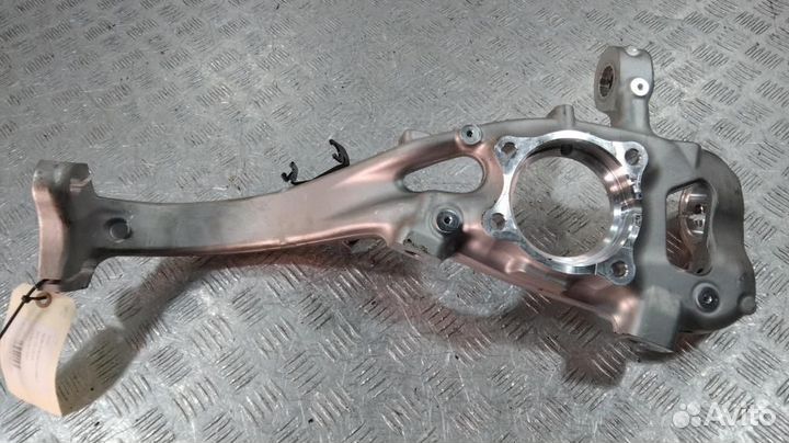 Кулак поворотный передний правый Audi RS Q8 I (201