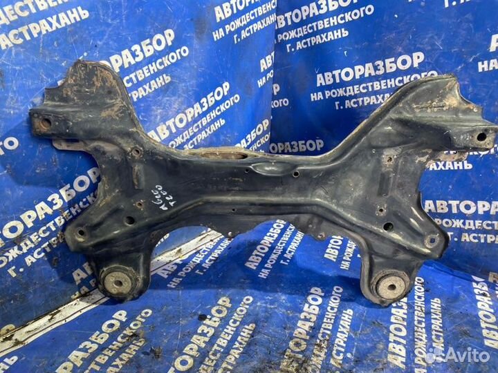 Передний подрамник Skoda Octavia A4 лифтбэк 2002