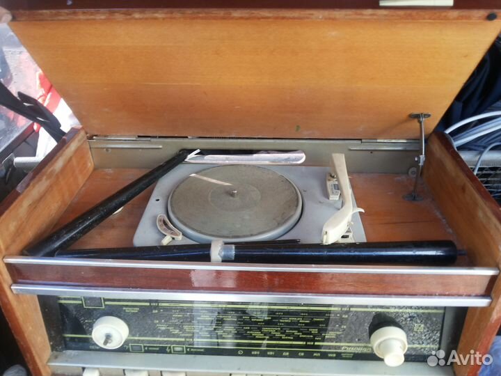 Радиола Rigonda усрл1 Рига ретро коллекционерам