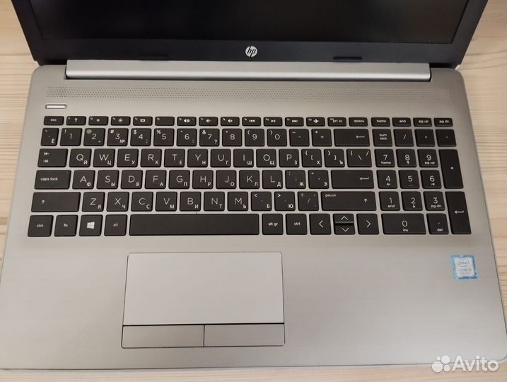 Ноутбук HP 250 G7