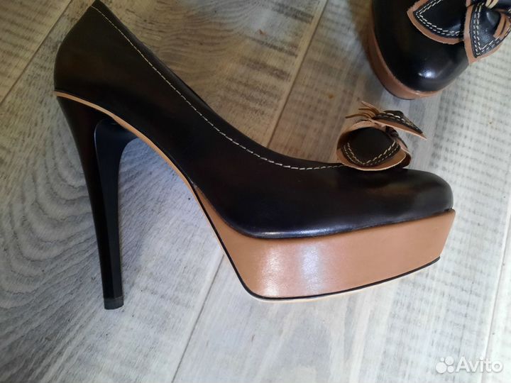 Туфли две пары