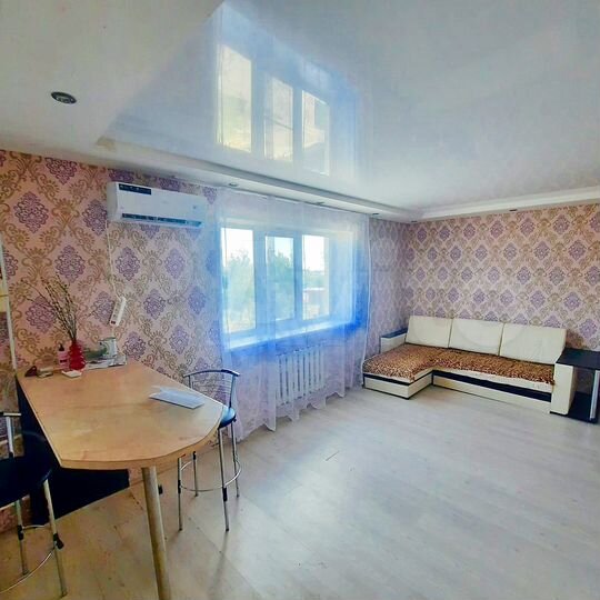 2-к. квартира, 42 м², 2/2 эт.