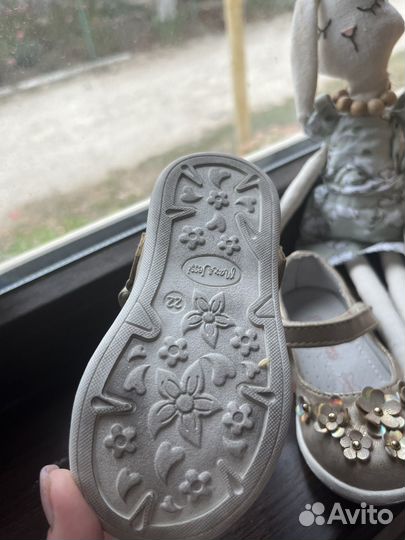 Туфли кожаные для девочки 22 размер