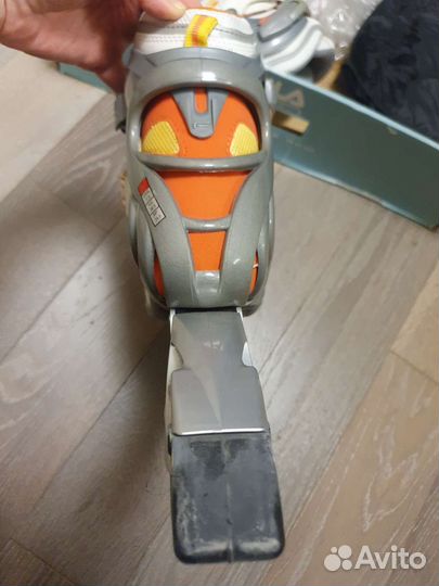 Ролики женские fila р.38.5 + комплект защиты