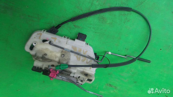 Замок левой двери для ford mustang 5 форд мустанг