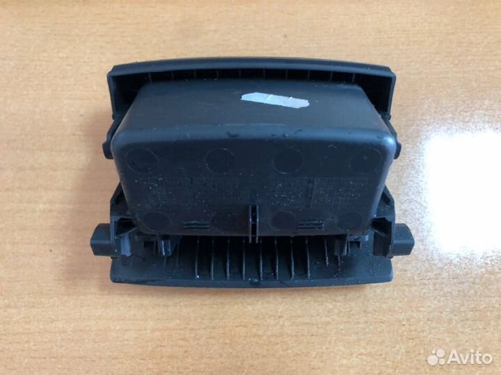 Вещевое отделение Skoda Octavia A5 yeti