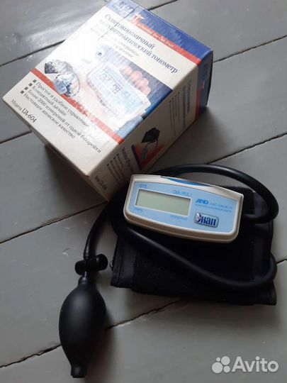 Тонометр автоматический новый