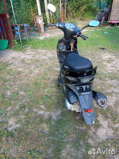 Скутер vento corsa 50/150