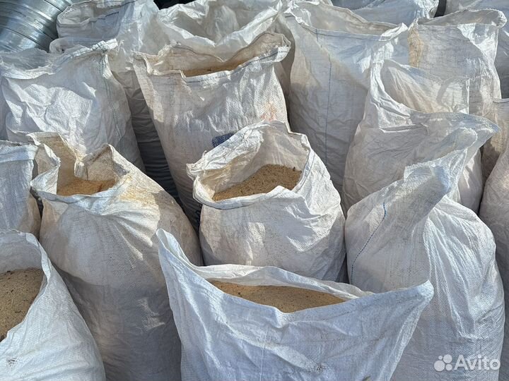 Продам опилки в мешках
