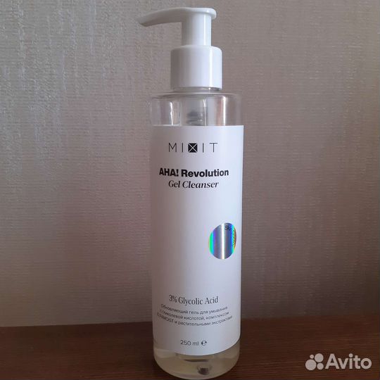 Гель для умывания Mixit